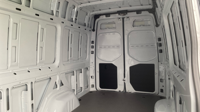 Mercedes-Benz Sprinter E314 L3 Electric Rwd 100kW 81kWh Pro Van Auto - Image 18